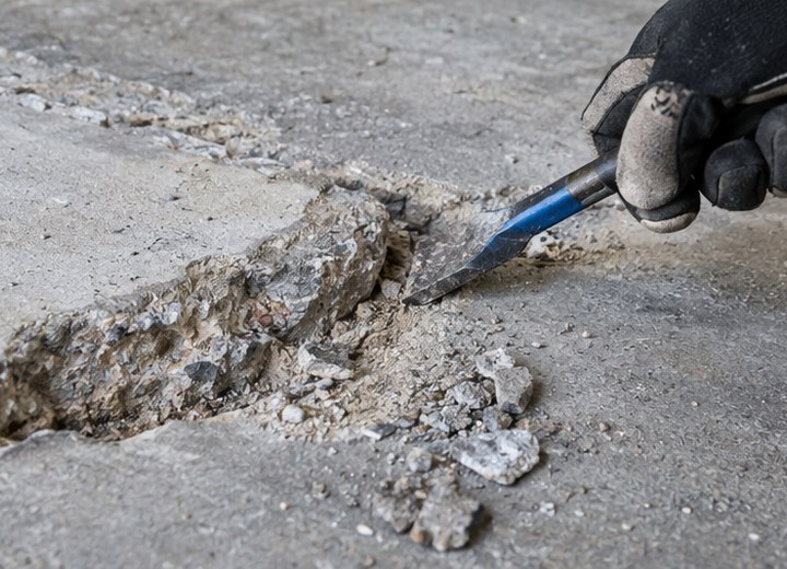 Is the surrounding concrete strong? — visual example for Can cracked concrete be coated?